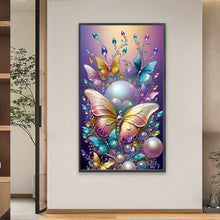 Load image into Gallery viewer, Diamond Painting - Full Square - Pearl Butterfly (40*70CM)