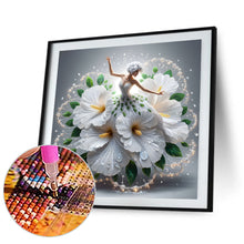 Load image into Gallery viewer, Diamond Painting - Full Round - Girl With Beautiful Skirt (40*40CM)