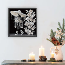 Load image into Gallery viewer, Diamond Painting - Partial Special Shaped - Elegant Lady (30*30CM)