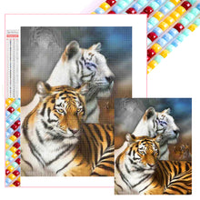 Load image into Gallery viewer, Diamond Painting - Full Square - Yellow And White Tiger (40*50CM)
