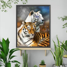 Load image into Gallery viewer, Diamond Painting - Full Square - Yellow And White Tiger (40*50CM)
