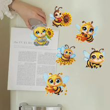 Load image into Gallery viewer, 6Pcs Acrylic Cute Pattern Diamond Art Refrigerator Magnets Sticker for Beginners