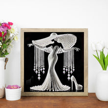 Load image into Gallery viewer, Diamond Painting - Partial Special Shaped - Elegant Lady (30*30CM)