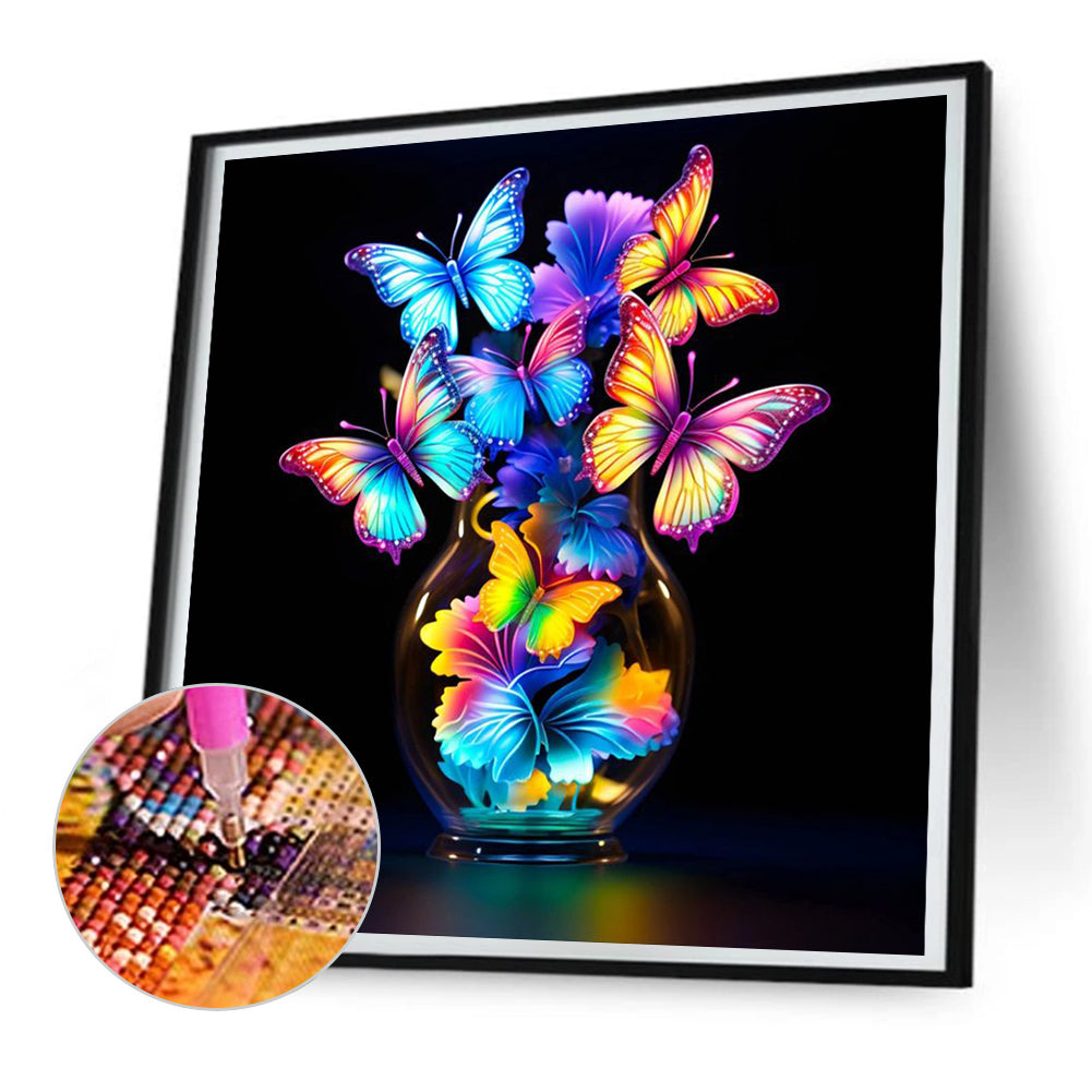 Diamond Painting - Full Round - Glow-In-The-Dark Butterflies (30*30CM)