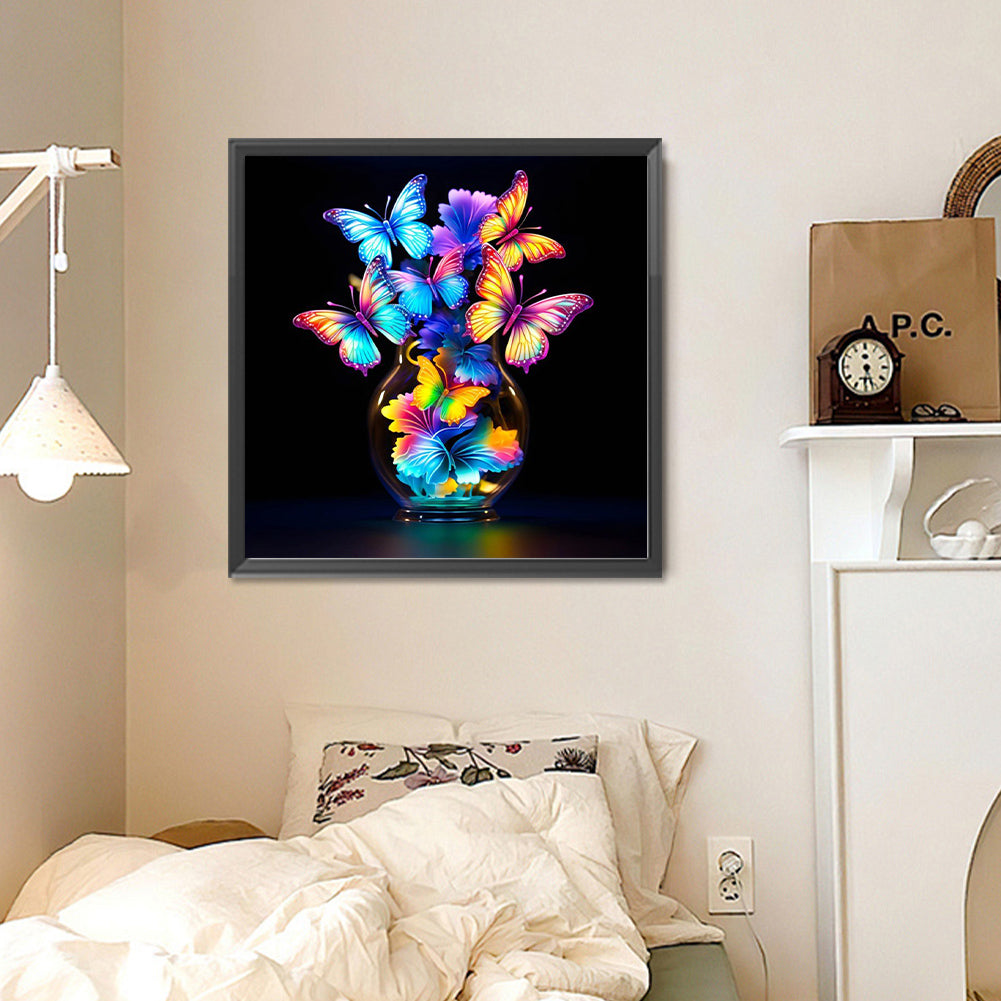 Diamond Painting - Full Round - Glow-In-The-Dark Butterflies (30*30CM)