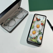 Load image into Gallery viewer, Diamond Painting Eyeglasses Case Cat 5D DIY Eyewear Organizer Case for Art Craft