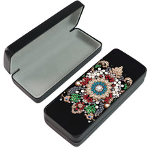 Load image into Gallery viewer, Diamond Painting Eyeglasses Case Cat 5D DIY Eyewear Organizer Case for Art Craft
