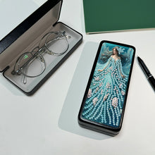 Load image into Gallery viewer, DIY Diamond Painting Glasses Storage Box Diamond Art Sunglasses Case Art Crafts