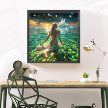 Load image into Gallery viewer, Diamond Painting - Full Square - Dream Girl (40*40CM)
