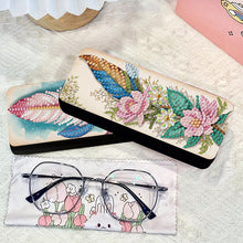 Load image into Gallery viewer, Feather Diamond Painting Eyeglasses Case Glasses Storage Case for Friends Gift