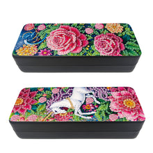 Load image into Gallery viewer, Feather Diamond Painting Eyeglasses Case Glasses Storage Case for Friends Gift