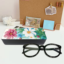 Load image into Gallery viewer, Feather Diamond Painting Eyeglasses Case Glasses Storage Case for Friends Gift