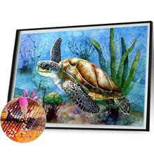 Load image into Gallery viewer, Diamond Painting - Full Square - Sea Turtle (30*20CM)