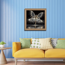 Load image into Gallery viewer, Diamond Painting - Full Round - Butterfly Girl (40*40CM)