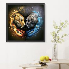Load image into Gallery viewer, Diamond Painting - Full Round - Confronting leopards (30*30CM)