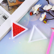 Load image into Gallery viewer, 20PCS Diamond Painting Art Trays Round Bead Sorting Trays for DIY Craft Supplies