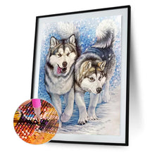 Load image into Gallery viewer, Diamond Painting - Full Round - Wolf in the snow (30*40CM)
