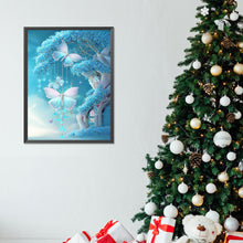 Load image into Gallery viewer, Diamond Painting - Full Round - Treehouse with butterfly wind chimes (30*40CM)