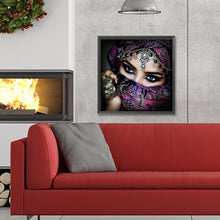 Load image into Gallery viewer, Diamond Painting - Full Round - veiled girl (30*30CM)