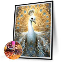 Load image into Gallery viewer, Diamond Painting - Full Round - Gorgeous peacock (30*40CM)