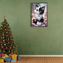 Load image into Gallery viewer, Diamond Painting - Full Round - black and white mixed cat (40*60CM)