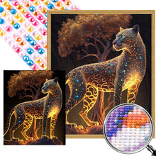 Load image into Gallery viewer, AB Diamond Painting - Full Round - glowing leopard (50*60CM)