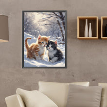 Load image into Gallery viewer, Diamond Painting - Full Round - kittens in the snow (30*40CM)