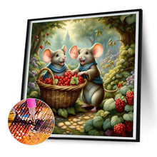 Load image into Gallery viewer, Diamond Painting - Full Round - Two mice in the forest (30*30CM)