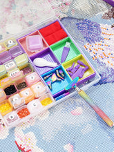 Load image into Gallery viewer, Diamond Art Pen with Trays 28 Grids Diamond Painting Tools for DIY Art Craft