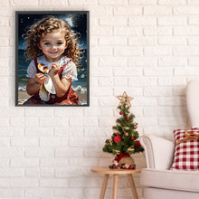 Load image into Gallery viewer, Diamond Painting - Full Round - little girl playing at the beach (30*40CM)