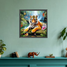 Load image into Gallery viewer, Diamond Painting - Full Round - forest tiger (30*30CM)