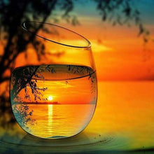 Load image into Gallery viewer, Diamond Painting - Full Round - The view in the cup (40*40CM)