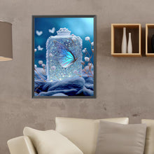 Load image into Gallery viewer, Diamond Painting - Full Round - Blue beautiful butterfly in jar (30*40CM)