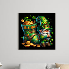Load image into Gallery viewer, Diamond Painting - Full Square - St. Patrick's Day Gnome (40*40CM)