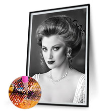 Load image into Gallery viewer, Diamond Painting - Full Round - Jane Seymour (30*45CM)