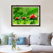 Load image into Gallery viewer, Green Leaf Ladybug 40*30CM(Canvas) Round Drill Diamond Painting