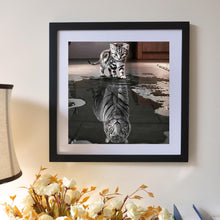 Load image into Gallery viewer, Cat Tiger 30*30CM(Canvas) Round Drill Diamond Painting
