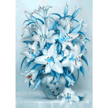 Load image into Gallery viewer, Lily Flower 30*40CM(Canvas) Full Round Drill Diamond Painting