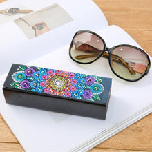 Load image into Gallery viewer, DIY Diamond Painting Leather Eye Glasses Box Travel Sunglasses Storage Case
