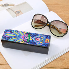 Load image into Gallery viewer, DIY Diamond Painting Leather Eyeglasses Storage Box Case Sunglasses Holder
