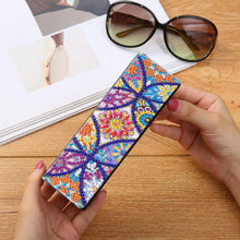 Load image into Gallery viewer, DIY Diamond Painting Sunglasses Case Portable Leather Glasses Storage Box