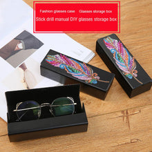 Load image into Gallery viewer, DIY Diamond Painting Leather Sunglasses Storage Box Portable Glasses Case