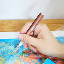 Load image into Gallery viewer, Diamond Painting Tool USB Charging Point Drill Pen Kit Luminous Drawing Pen