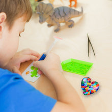 Load image into Gallery viewer, Magnetic Heart Shape Plastic Painting Locator Diamond Painting Tools