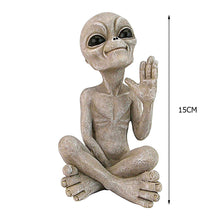 Load image into Gallery viewer, Resin Outer Space Alien Statue Outdoor Garden Figurine Alien Martians Decor