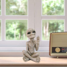 Load image into Gallery viewer, Resin Outer Space Alien Statue Outdoor Garden Figurine Alien Martians Decor