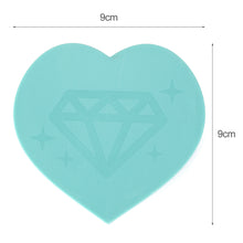 Load image into Gallery viewer, Diamond Painting Tray Plastic Heart-shape Rhinestone Drill Plate (Sky Blue)