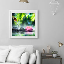 Load image into Gallery viewer, Diamond Painting - Full Round - Lotus (30*30cm)