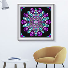 Load image into Gallery viewer, Diamond Painting - Full Round - Mandala (30*30CM)