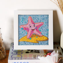 Load image into Gallery viewer, Diamond Painting - Full Crystal - Cartoon starfish (18*18CM)